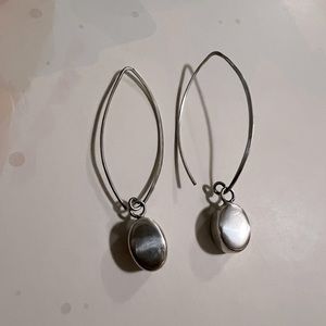 Silpada Vintage Sterling Silver larger sz drop silver bead threader earrings.